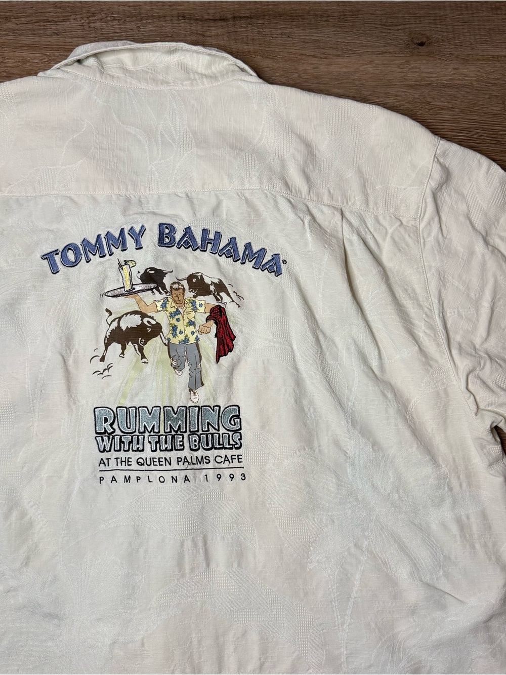 Vintage Tommy Bahama "Rumming With The Bulls" Embroidered Back Shirt - Cream